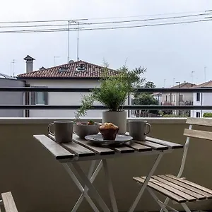 trevisohome-fuori-mura.hotelslidodijesolo.com/